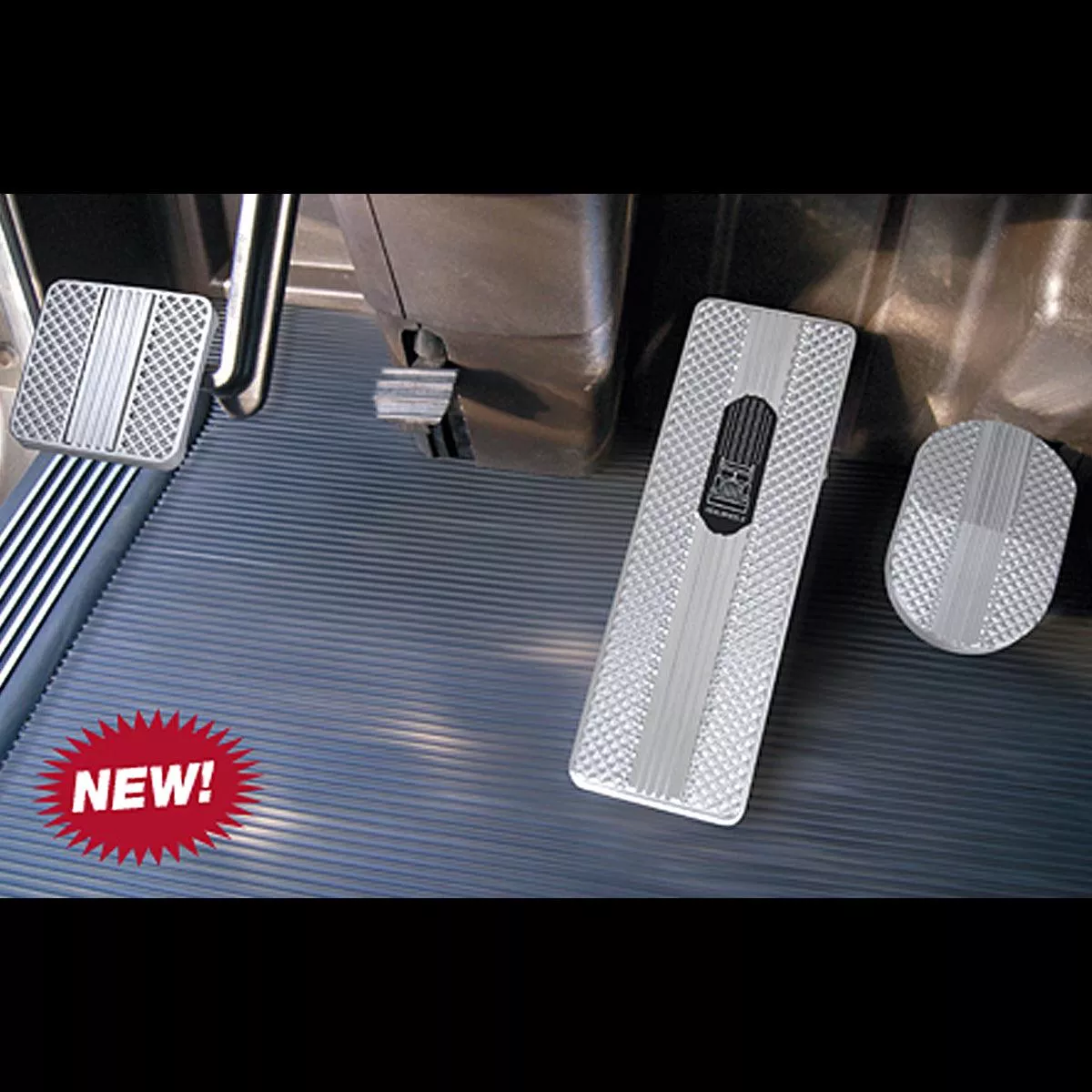07′-Current Kenworth T700, T800 & W900 Pyramid (Fine Cut) Diamond Series Billet Pedals (Aluminum or Black Finish)